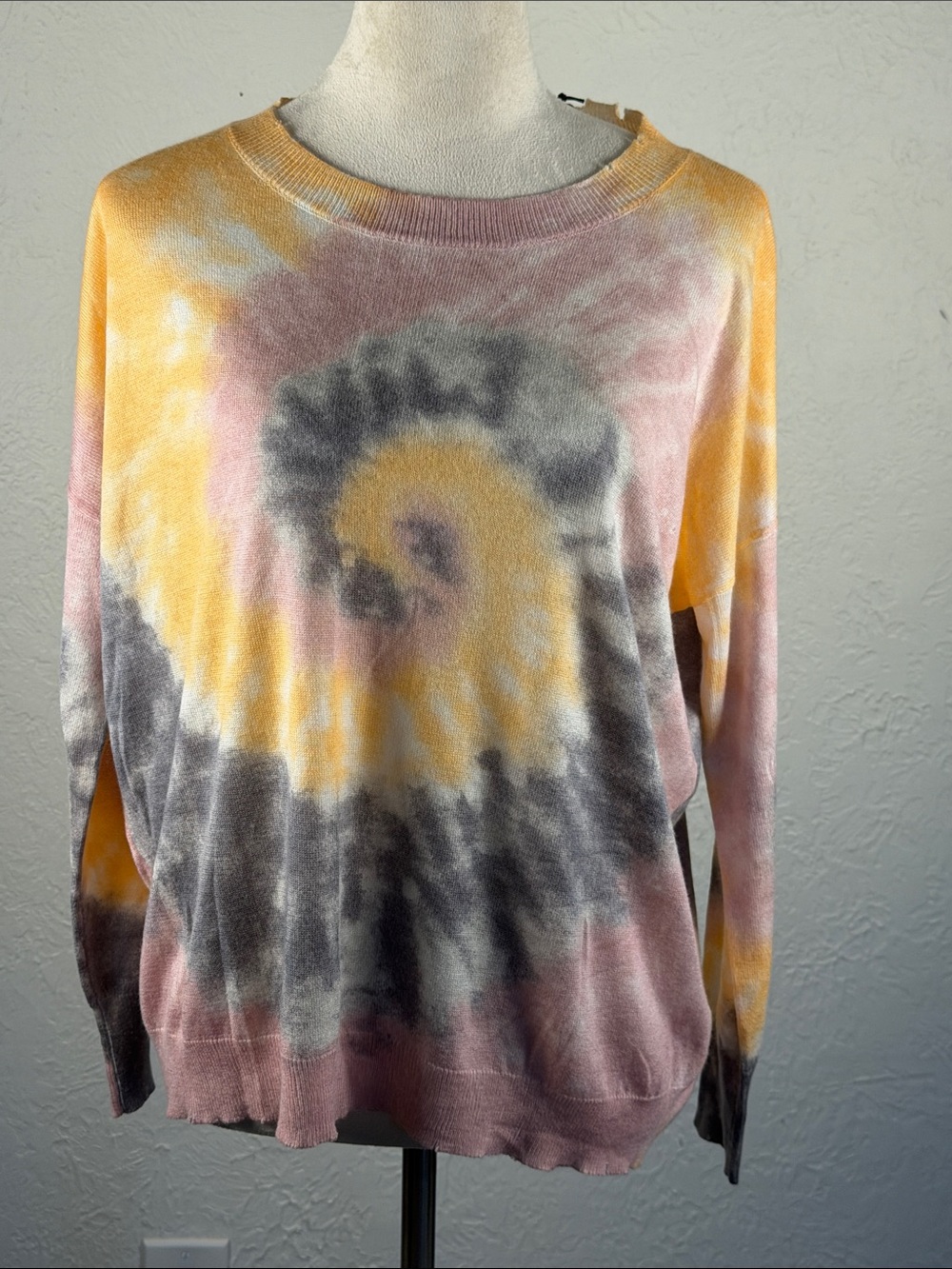 Olivaceous NWT Tie-Dye Crewneck Sweater - Yellow, Pink & Gray size Small